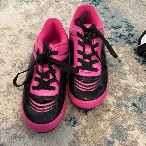 Kids Pink and Black soccer Cleats